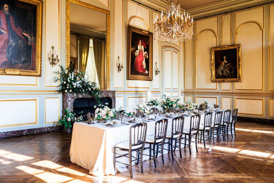 Hochzeitstafel auf Château de Champlâtreux